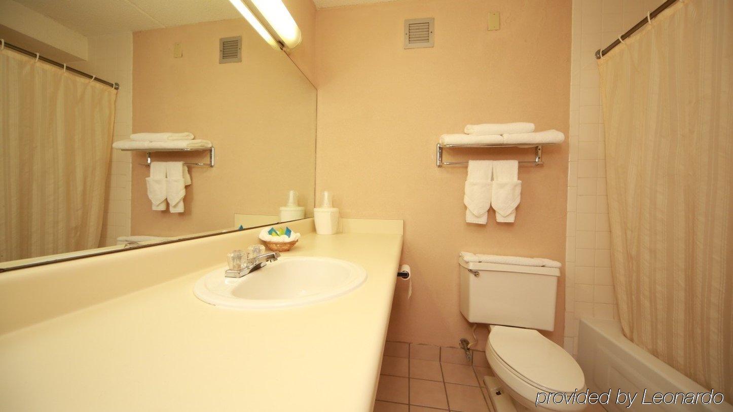 Boarders Inn And Suites - Marion Bagian luar foto